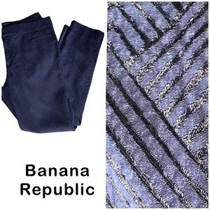 Banana Republic Women’s Navy & Blue Pattern Cropped Pants Size 8